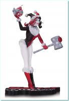 Harley Quinn Red White & Black Holiday Statue