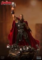 Thor The Avengers Sixth Scale Collectible Figure
