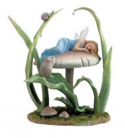 Sweet Dreams The Sleeping Fairy & Grey Mouse Atop A Mushroom Premium Figure Diorama  spící víla soška