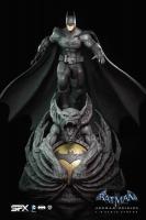 Batman Atop A Batsignal-themed Base The DC Arkham Origins 1/8 Scale Exclusive Statue Diorama