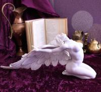 Angel In A Noble Form & Her Wings Thrown Backwards Premium Figure 