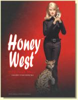 Honey West & Her Pet Ocelot The Girl for Hire Sixth Scale Figure