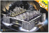 BATMAN The Ultimate Collectors Chess Game Set šachovnice