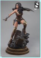 Gal Gadot As Wonder Woman The Dawn of Justice Exclusive Premium Format Figure