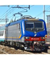 Trenitalia SpA FS #464 708 ER HO Silver Dark Blue Ribbed Scheme Class E 464 Electric Locomotive DCC & Sound