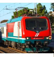 Trenitalia SpA FS #464 LEONARDO EXPRESS Red Green White Stripes Ribbed Scheme Class E 464 Electric Locomotive DCC & Sound