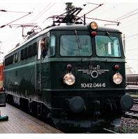 Österreichische Bundesbahnen ÖBB #1042.06 HO Green Scheme Class 1042 Electric Locomotive DCC & Sound