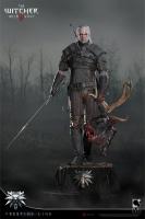 Geralt of Rivia & Decapitated Fiends Head The Witcher 3 Wild Hunt Prestige HALF-SIZE Statue 