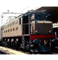 Gruppo Ferrovie dello Stato Italiane FS #E 326 006 HO Castano Isabella Scheme Class E 326 Electric Locomotive DCC & Sound