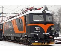 STK #140 079-5 HO Bobina Black Orange Themed Scheme Class 140 (E499.0) Electric Locomotive for Model Railroaders Inspiration