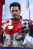 Robert Downey Jr. As Tony Stark AKA Iron Man Mark XLVII & LED Light-Up Points The MMS Diecast Sixth Scale Figure 