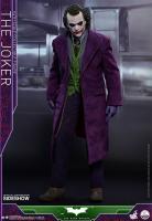 Heath Ledger As The Joker Quarter Scale Collectible Figure