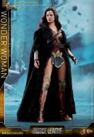 Wonder Woman The Justice League Deluxe Sixth Scale Collectible Figure