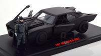 Batman Figure & Batmobile & Lights 2022 The Hollywood Rides 1/18 Vehicle Replica (2-Unit Pack) 
