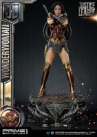 Wonder Woman The Princess of Amazons Justice League Third Scale Statue Diorama