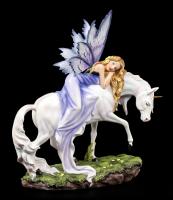 Malva The Fairy Atop Unicorn Premium Figure Diorama víla a jednorožec soška