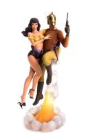 Rocketeer & Betty On High-Fyling Base Statue Diorama