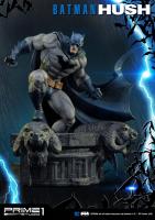 Batman Atop The Rams Heads Base HUSH DC Comics Third Scale Statue