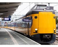 NSR Reizigers Nederland #4015 Koploper Hoek van Holland Class Intercitymaterieel ICMm High Speed Commuter Train 2 Control Cars & 1 Passenger Coach (3-Unit Pack) DCC & Sound