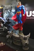 Superman Sculpt Cape Atop The Angels Base HUSH Third Scale Statue