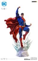 Superman Atop A LED Light-Up Crystal Base The Prime Third Scale Statue Diorama