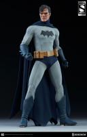 Batman In Grey Undersuit Exclusive Sixth Scale Collectible Figure