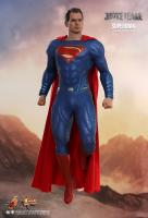 Superman The Justice League Sixth Scale Collectible Figure