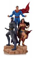 Wonder Woman, Batman and Superman DC Designer Series Jason Fabok Trinity Statue Diorama