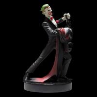 The Joker & Batman Greg Capullo DC Designer Series 1/8 Scale Statue