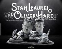 Stan Laurel & Oliver Hardy The Comic Duo Second Hundred Years Third Scale Bust Diorama