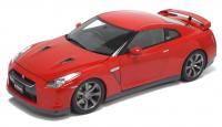 NISSAN GT-R 2008 Premium Edition Vibrant Red 1/18 Die-Cast Vehicle