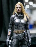 Laureline The Valerian and the City of a Thousand Planets Sixth Scale Collectible Figure 