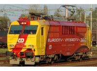 České Dráhy ČD #151 001-5 Gorilla Eurocity InterCity 160 Red Yellow Scheme Class ES 499.2 Electric Locomotive for Model Railroaders Inspiration