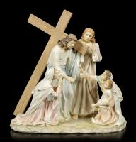 Jesus Christ On the Way Of Cross Premium Figure Diorama