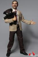 Rowan Atkinson As Mr. Bean Sixth Scale Collector Figure