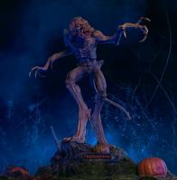 Pumpkinhead In A Creepy Prowling Pose The SFX Legend Epic Third Scale Statue Diorama