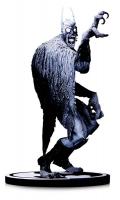 Batmonster Greg Capullo Black & White Statue