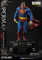 Superman The Dark Knight Returns DELUXE Third Scale Statue
