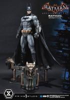 Batman In Batsuit Ver. 7.43 The Museum Masterline Third Scale Statue