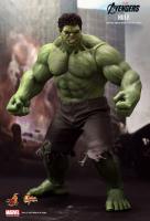 Hulk The Avengers Sixth Scale Collectible Figure