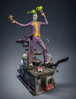 The Joker Atop A City Sewer Base The Arkham Asylum 1/8 Statue Diorama
