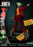 Arthur Fleck As The Joker Smiling On Staircase Exclusive Masterline Third Scale Statue Diorama
