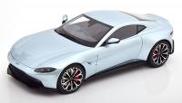 Aston Martin Vantage Coupé 2019 Silver Metallic 1/18 Die-Cast Vehicle