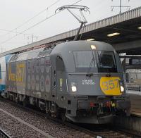 Österreichische Bundesbahnen ÖBB #1216 HO V MAX 357 km WORLD RECORD Taurus 3 Electric Locomotive AC Ready