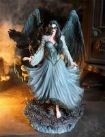 RAVEN The Dark Angel Anne Stokes Sixth Scale Statue Diorama