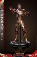 Robert Downey Jr. As Tony Stark AKA Mark XLII 2.0 The Iron Man 3 DELUXE Sixth Scale Collectible Figure Diorama