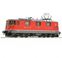 Schweizerische Bundesbahnen SBB/CFF/FFS #11127 HO Rouge Scheme Class Re 4/4 II (420) Electric Locomotive DCC & Sound